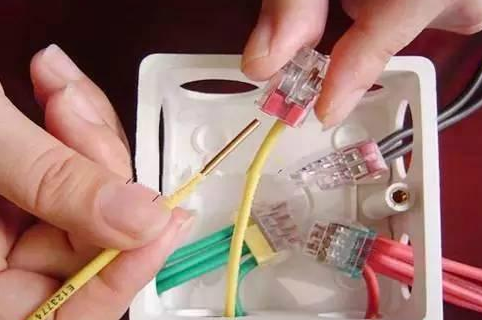 電線接線纏繞方法有哪些？導(dǎo)線的連接方法教程(圖解)(圖5)